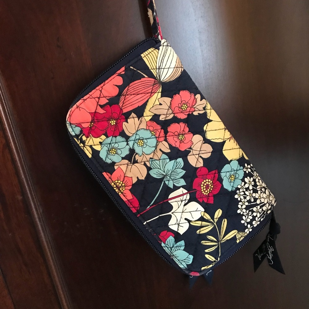 Vera Bradley wristlet